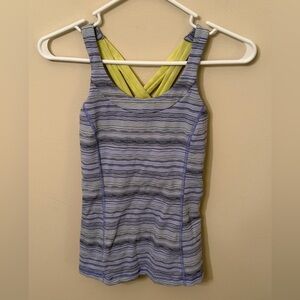 Lululemon Enhearten Tank Size 4 W/ Removable Pads